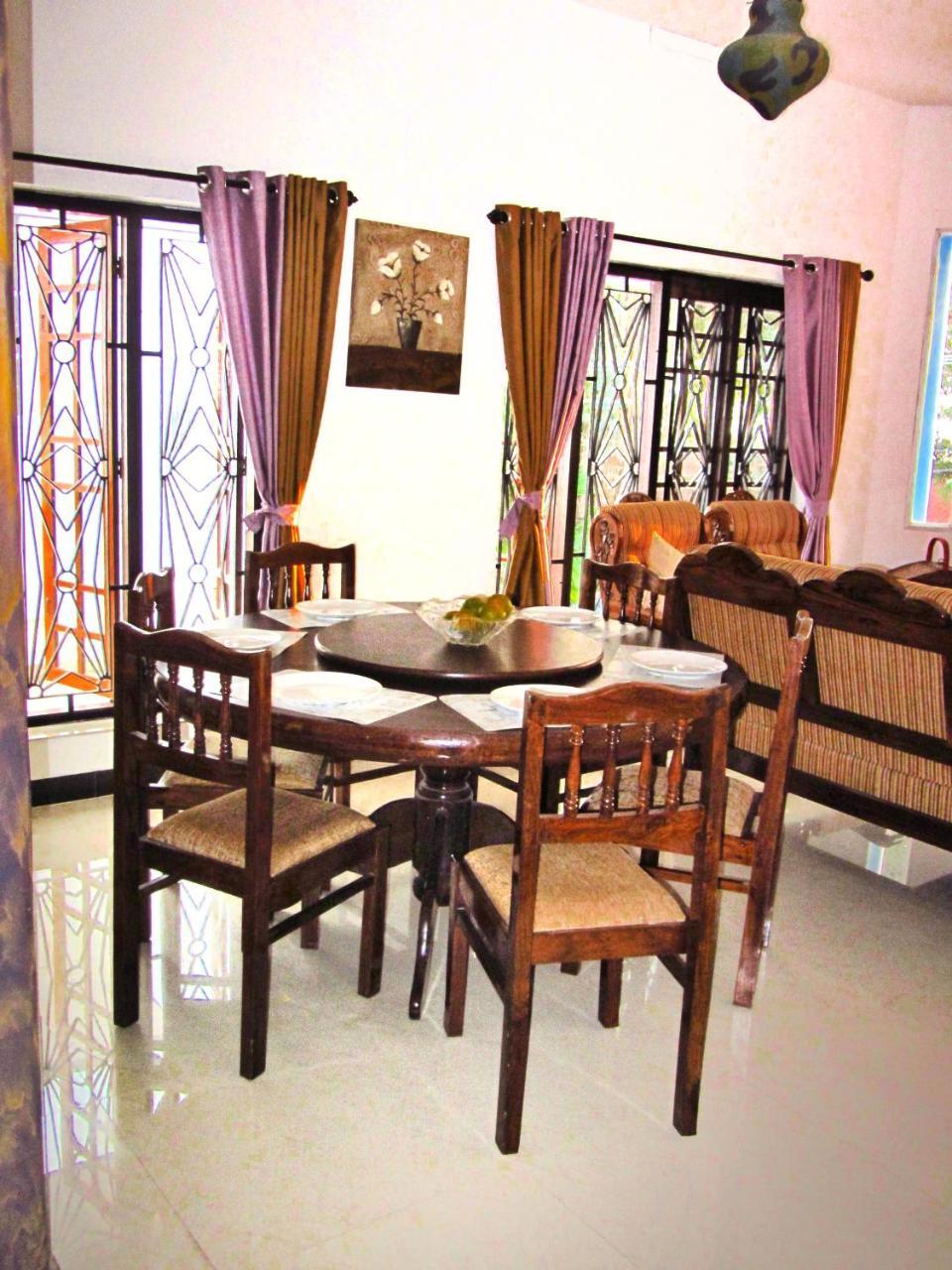 Sea View Apartments Kochi Exterior photo